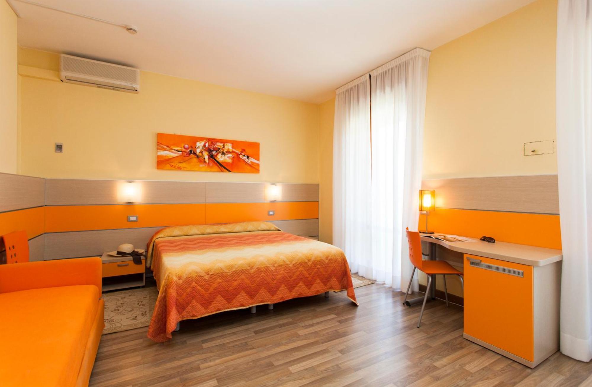 Hotel Orizzonte Lido di Jesolo Quarto foto