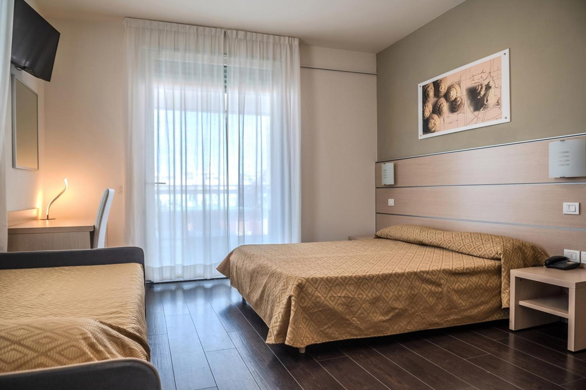 Hotel Orizzonte Lido di Jesolo Quarto foto