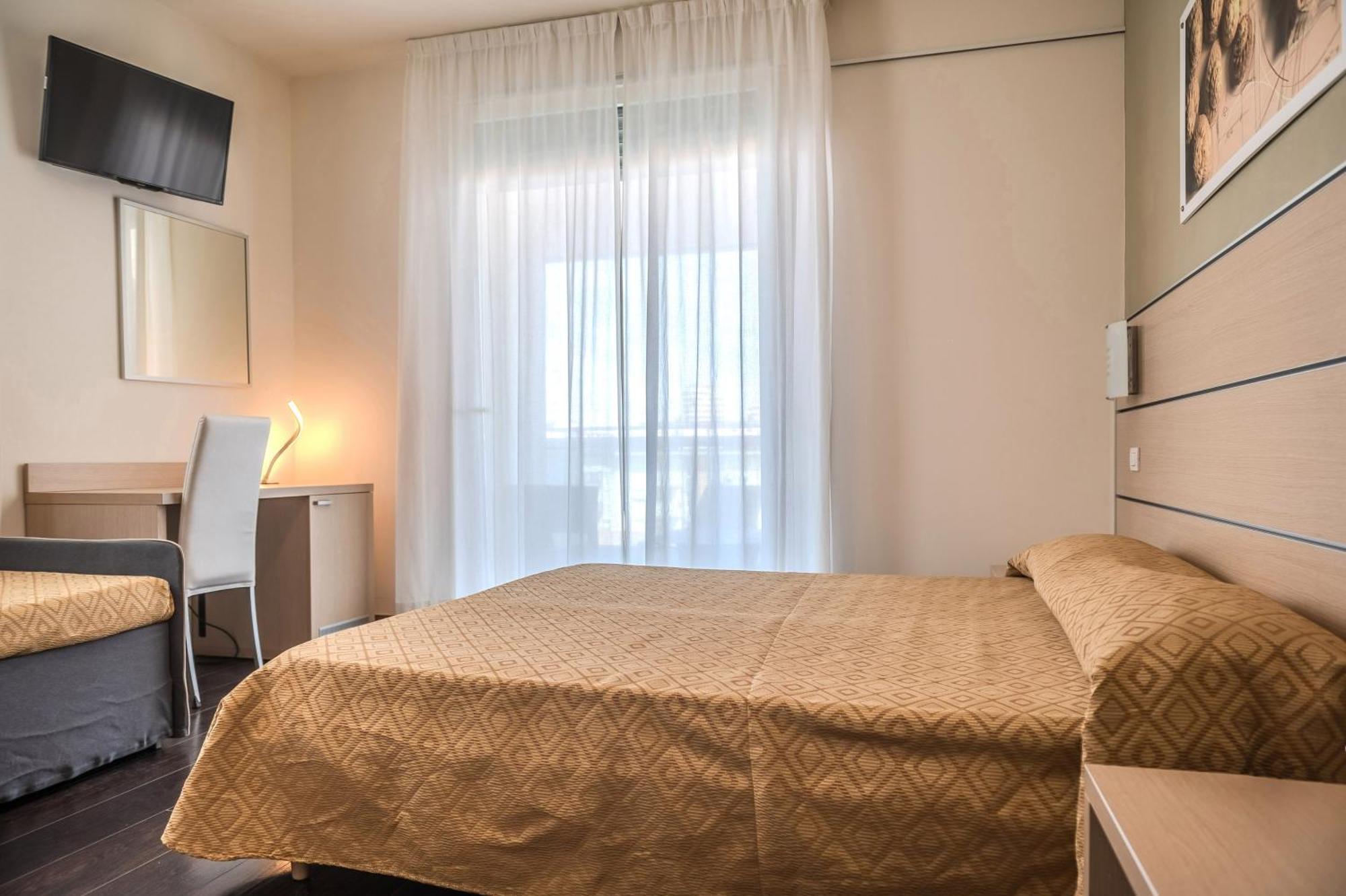 Hotel Orizzonte Lido di Jesolo Quarto foto