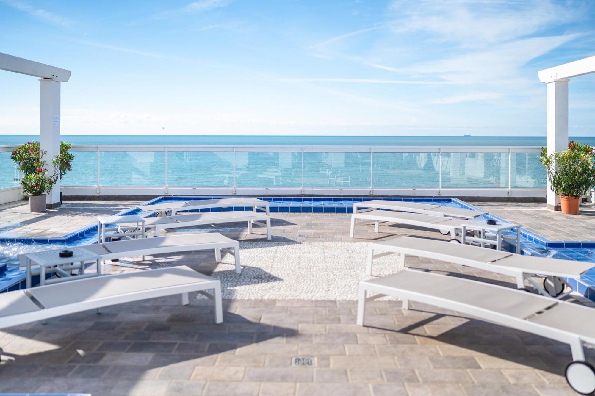 Hotel Orizzonte Lido di Jesolo Exterior foto